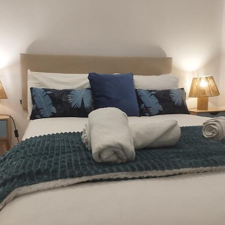 דירות פואנגירולה Port House, Paseo Maritimo,A Un Minuto Playa מראה חיצוני תמונה