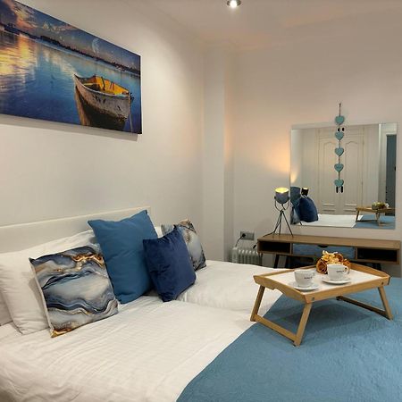 דירות פואנגירולה Port House, Paseo Maritimo,A Un Minuto Playa מראה חיצוני תמונה