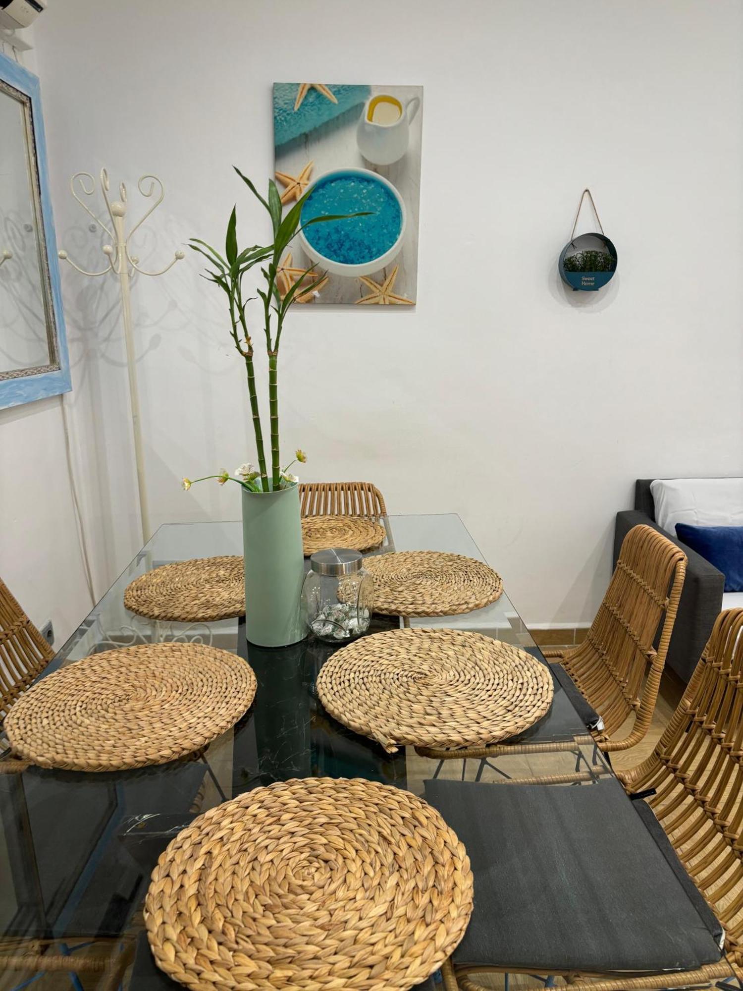 דירות פואנגירולה Port House, Paseo Maritimo,A Un Minuto Playa מראה חיצוני תמונה